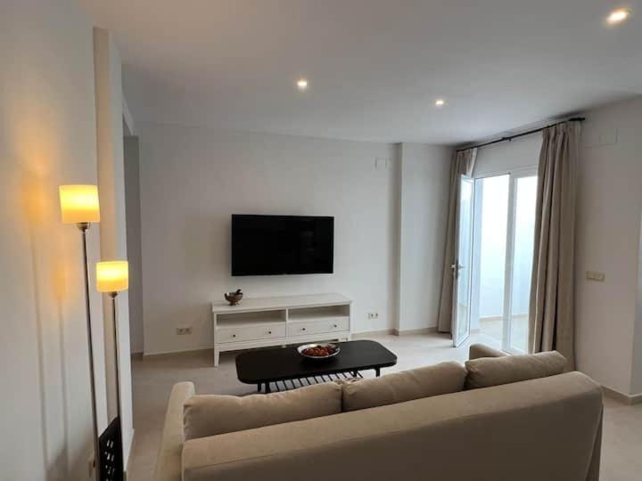 Apartamento La Canela 네르하 외부 사진