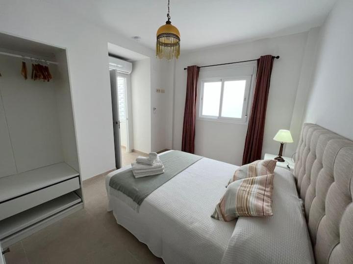 Apartamento La Canela 네르하 외부 사진